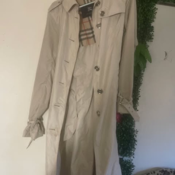 Burberry Trench Coat - Picture 3 of 3